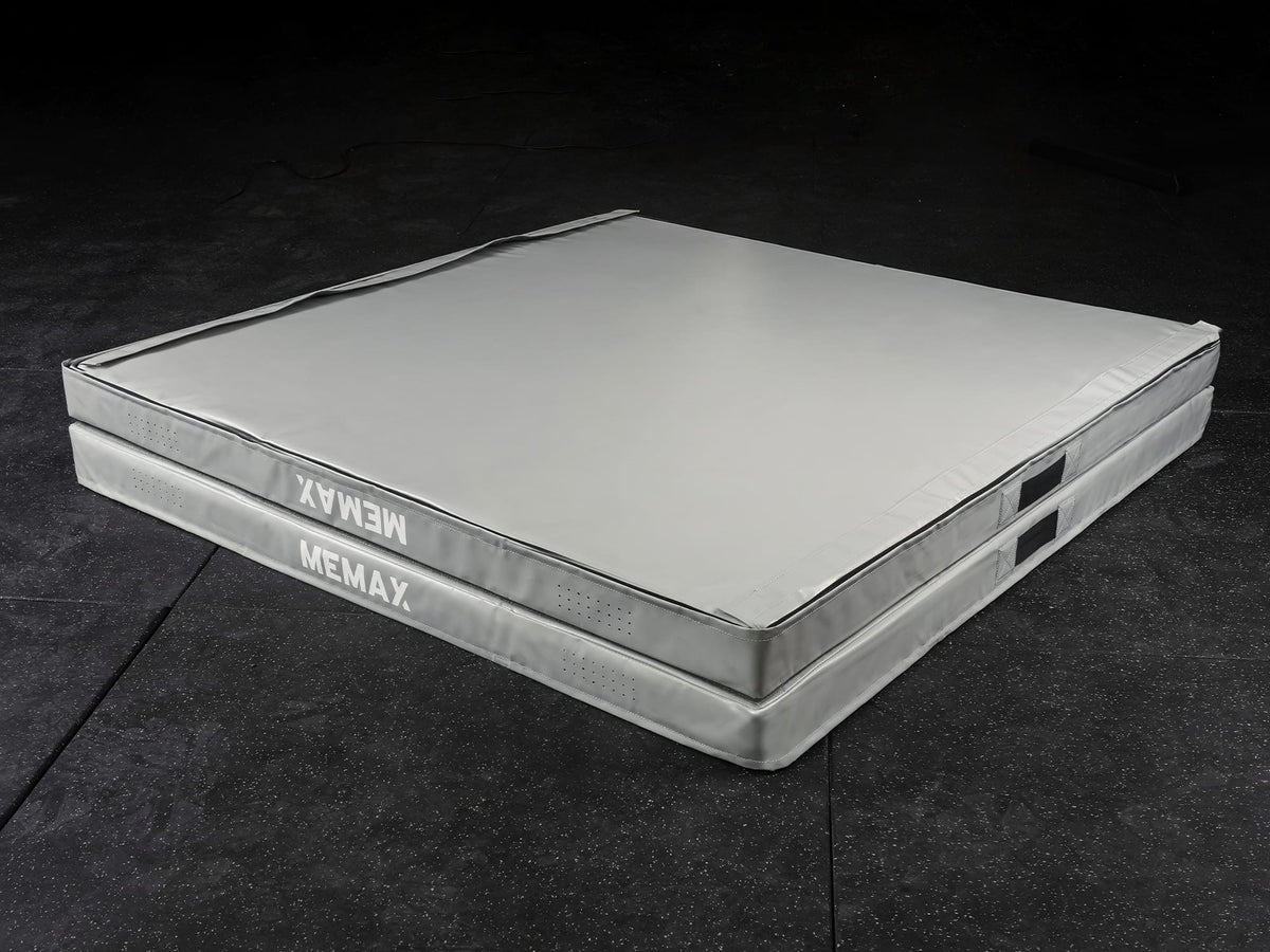 Gym Plus MEMAX Foldable Safety Landing Mat - 10cm Thickness