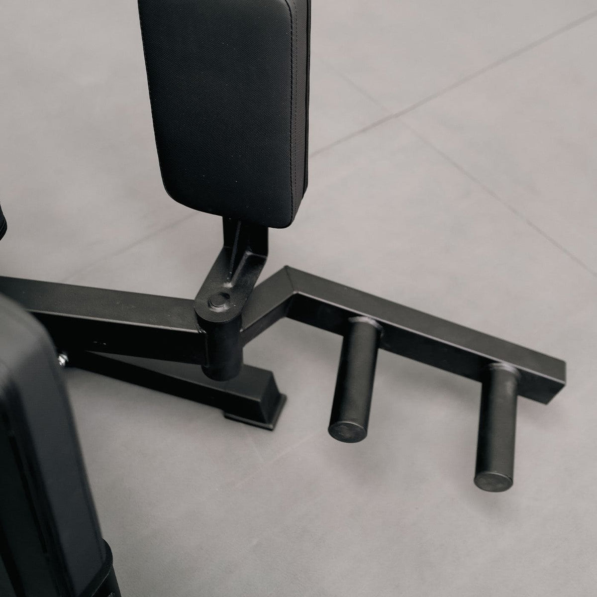 ATTIVO Plate Loaded Hip Adductor & Abductor