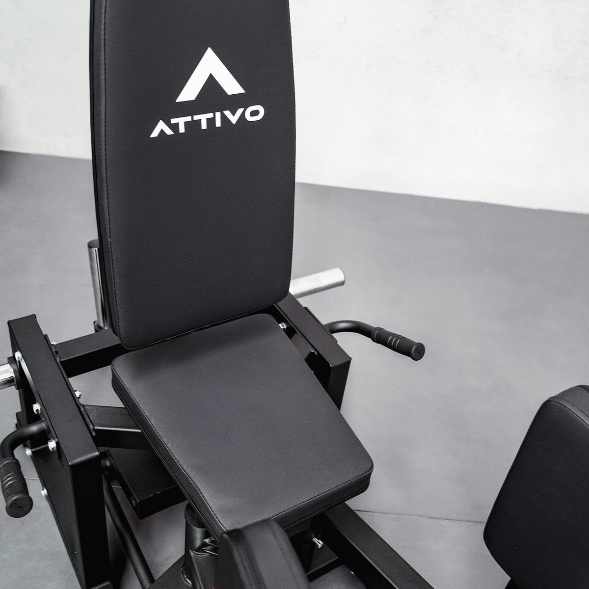 ATTIVO Plate Loaded Hip Adductor & Abductor