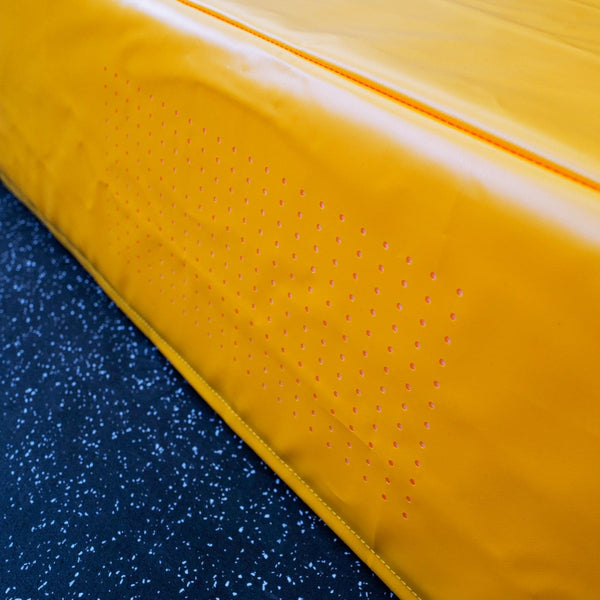 Gym Plus MEMAX Safety Landing Mat - 150x150x30cm (with PVC Cover) CM30-150x150-PV