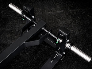 Gym Plus Belt Squat Machine - Plate Loaded BELT-SQUAT-01 close up of barbell
