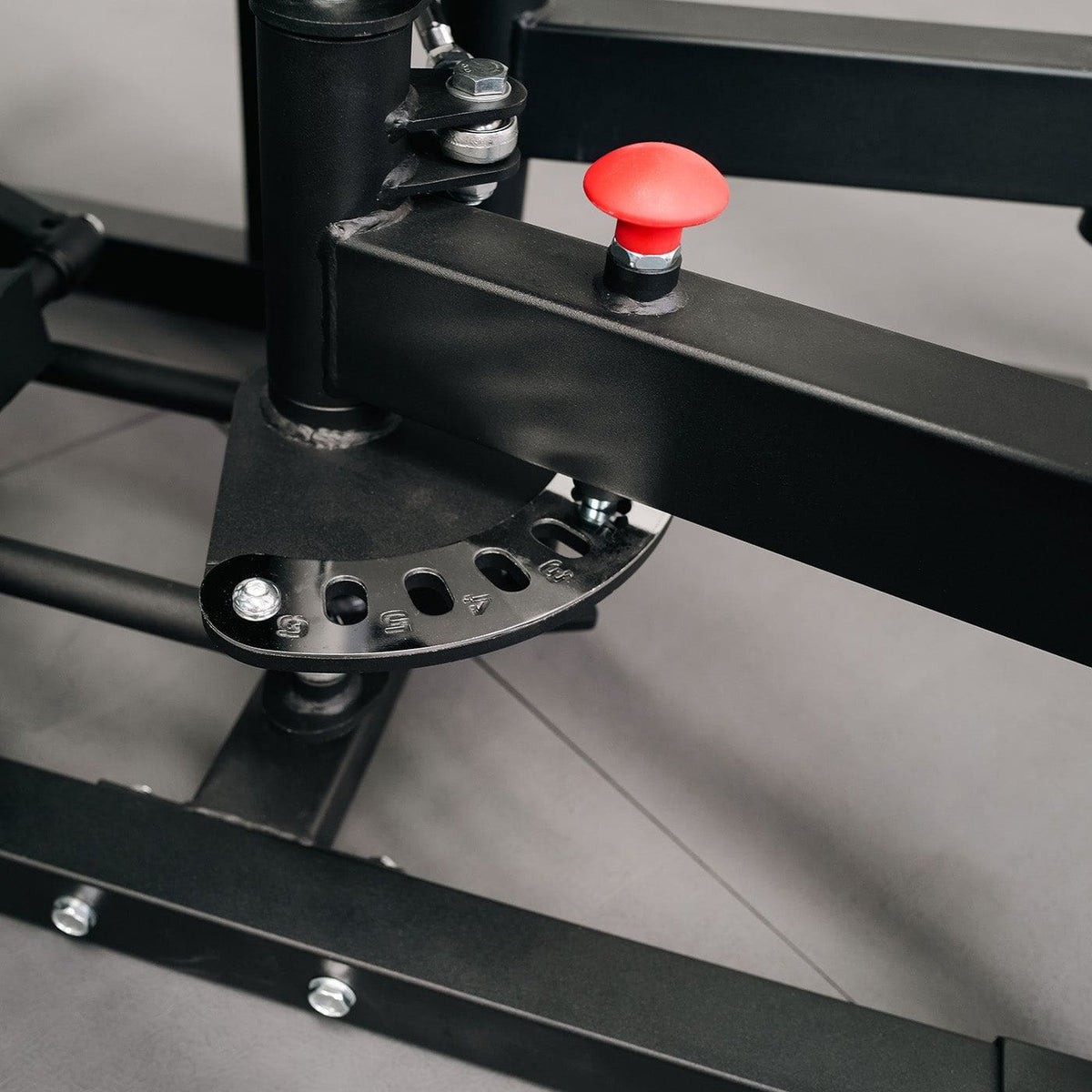 ATTIVO Plate Loaded Hip Adductor & Abductor