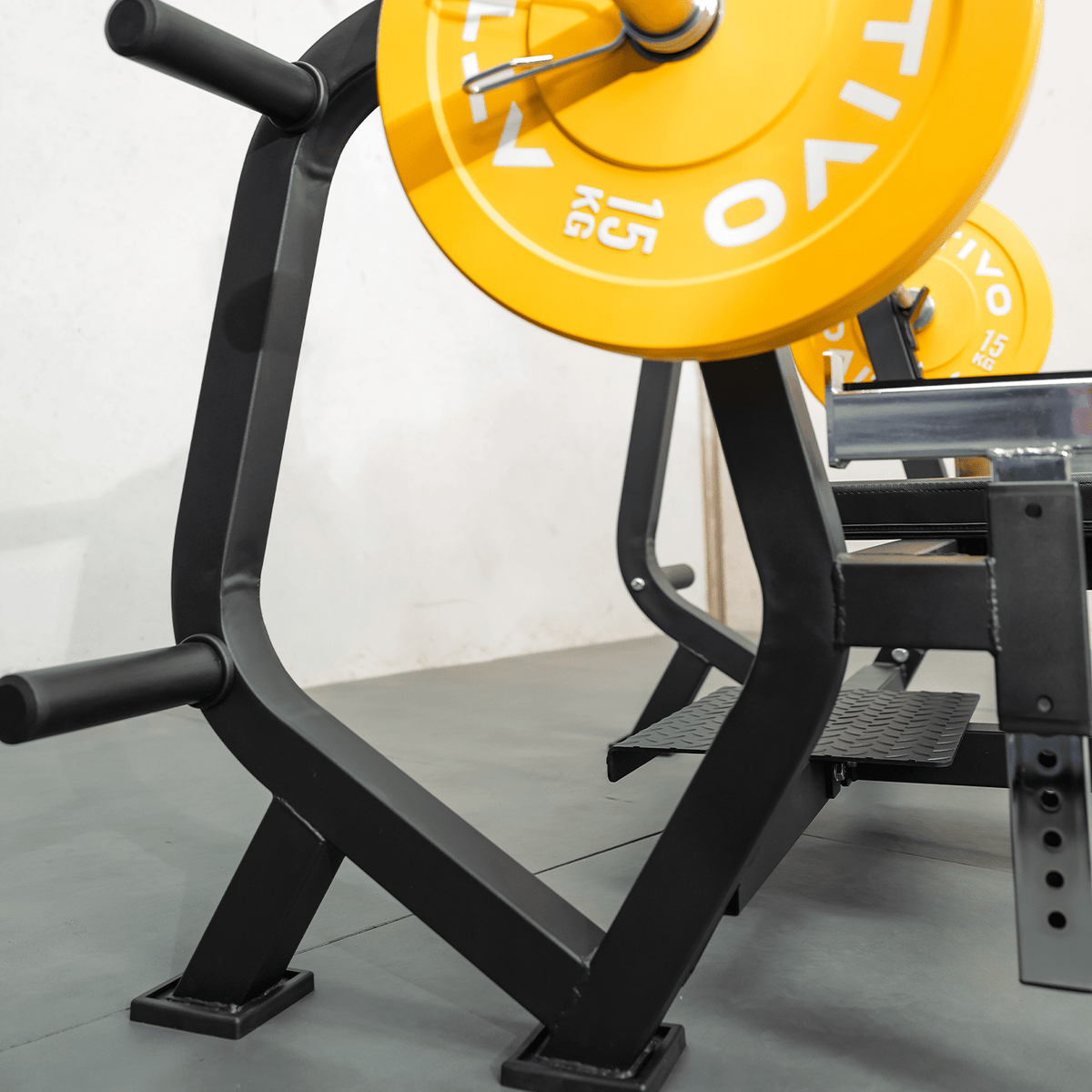 ATTIVO L3 Bench Press Station