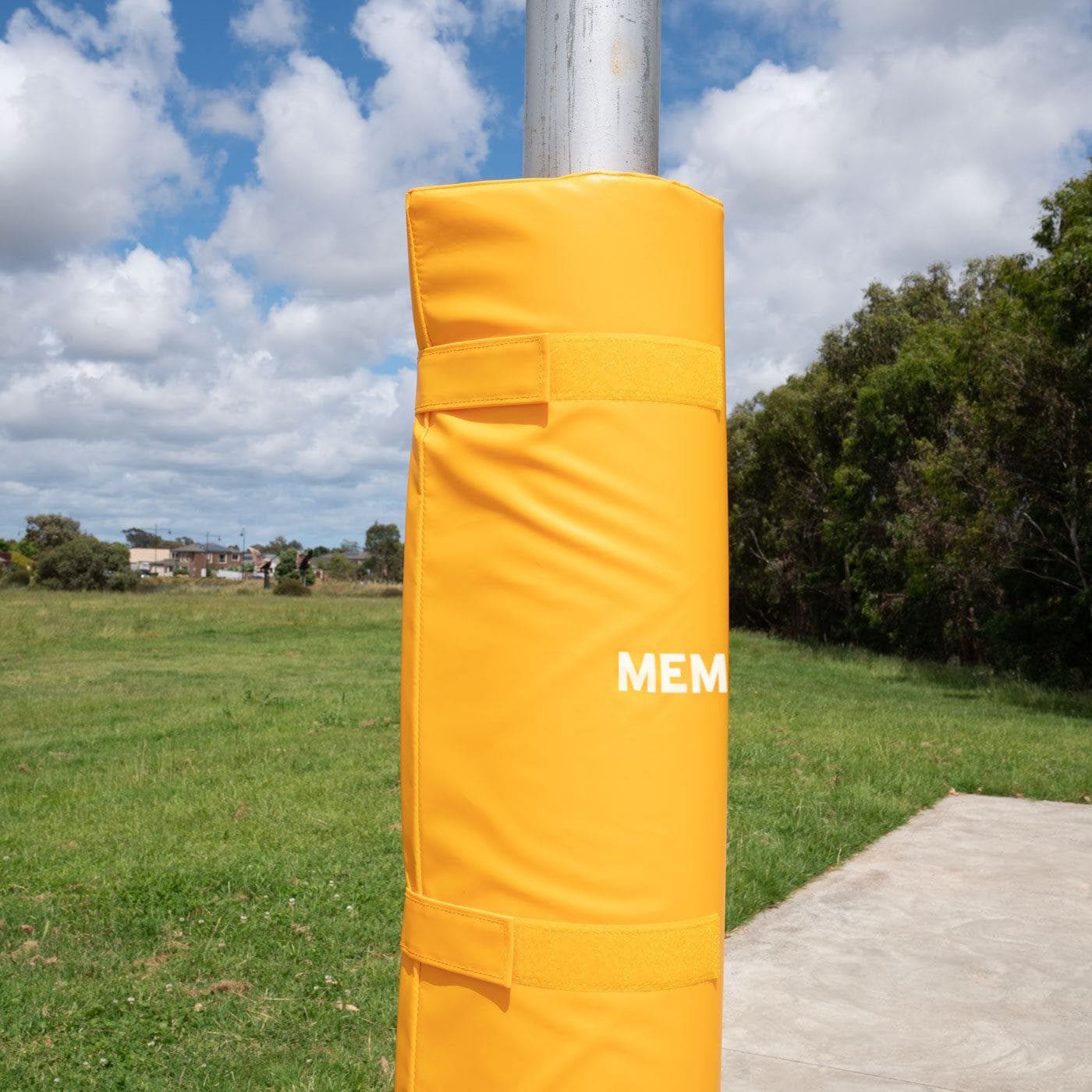 MEMAX Wrap-Around Safety Post Padding - Gym Plus