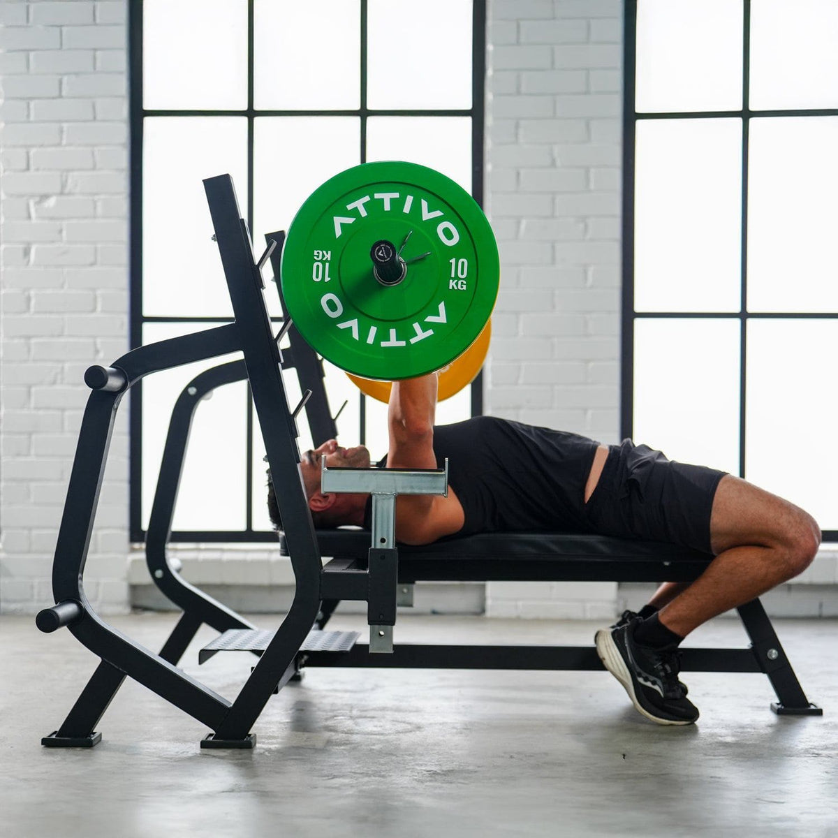 ATTIVO L3 Bench Press Station