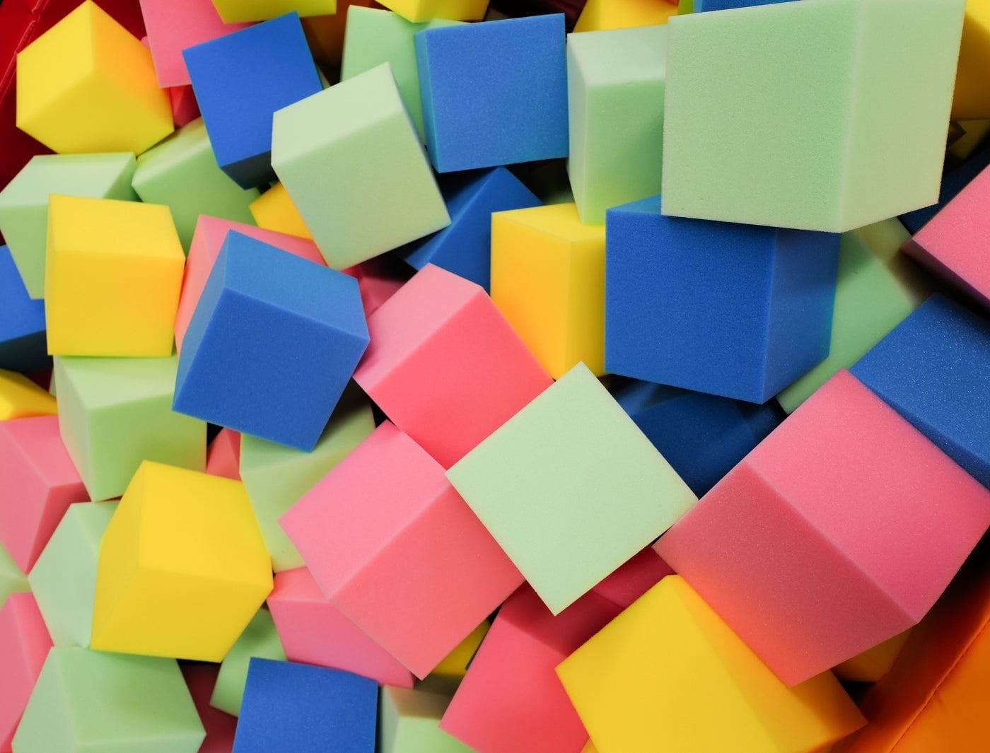 MEMAX Foam Pit Cubes - 100 Cubes