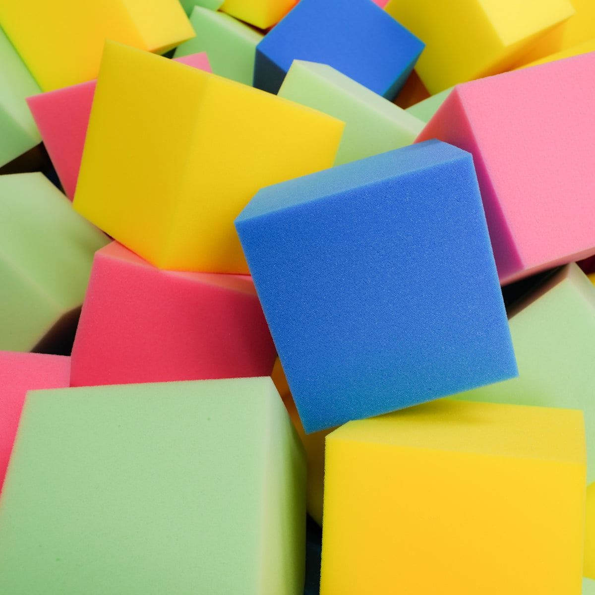 MEMAX Foam Pit Cubes - 100 Cubes
