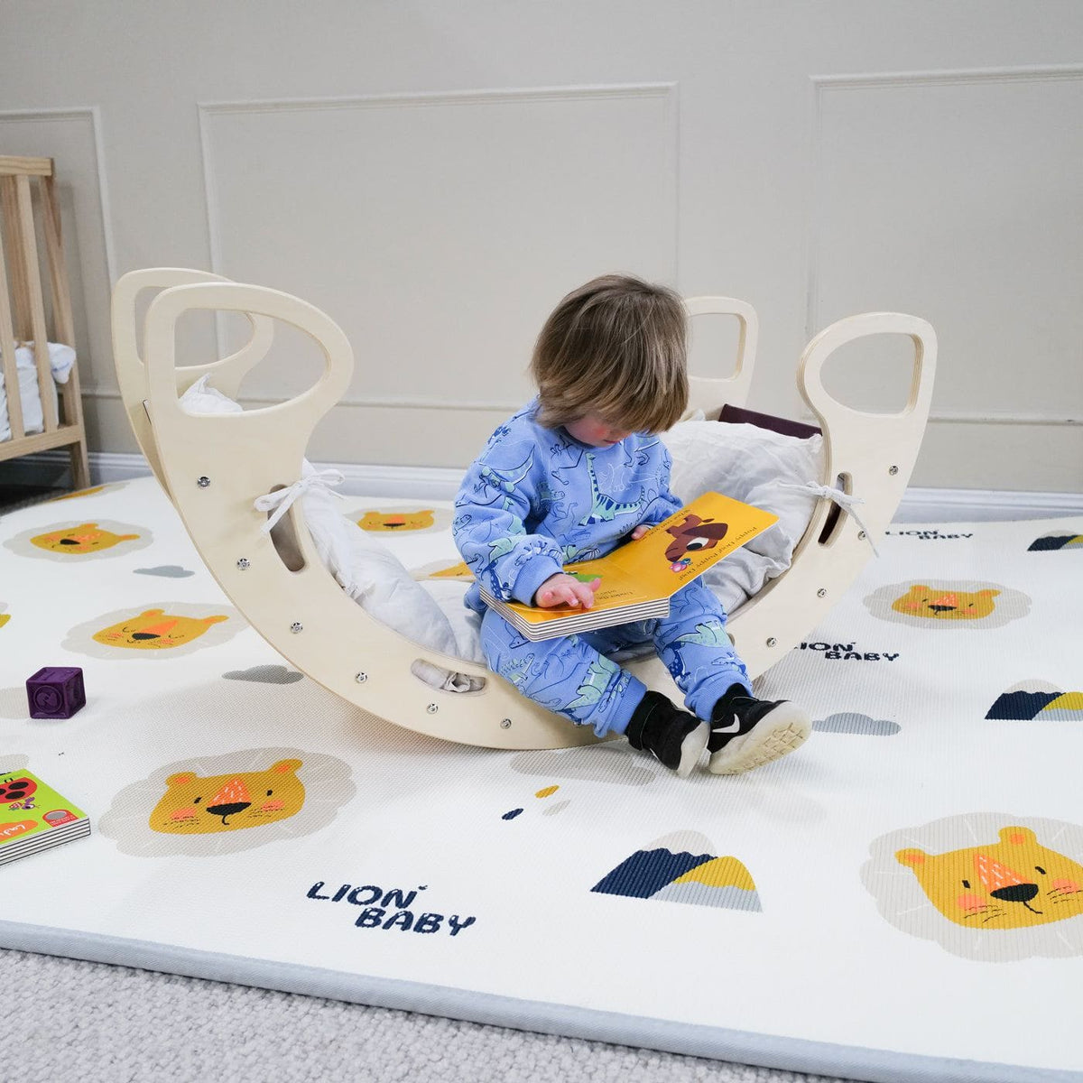 YOZZI Wooden Rainbow Rocker Kids Play Board Rocking Seesaw V2.0